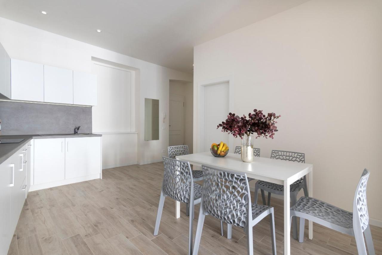 Kinsky Garden Apartments And Suites By Dwellfort Prag Dış mekan fotoğraf