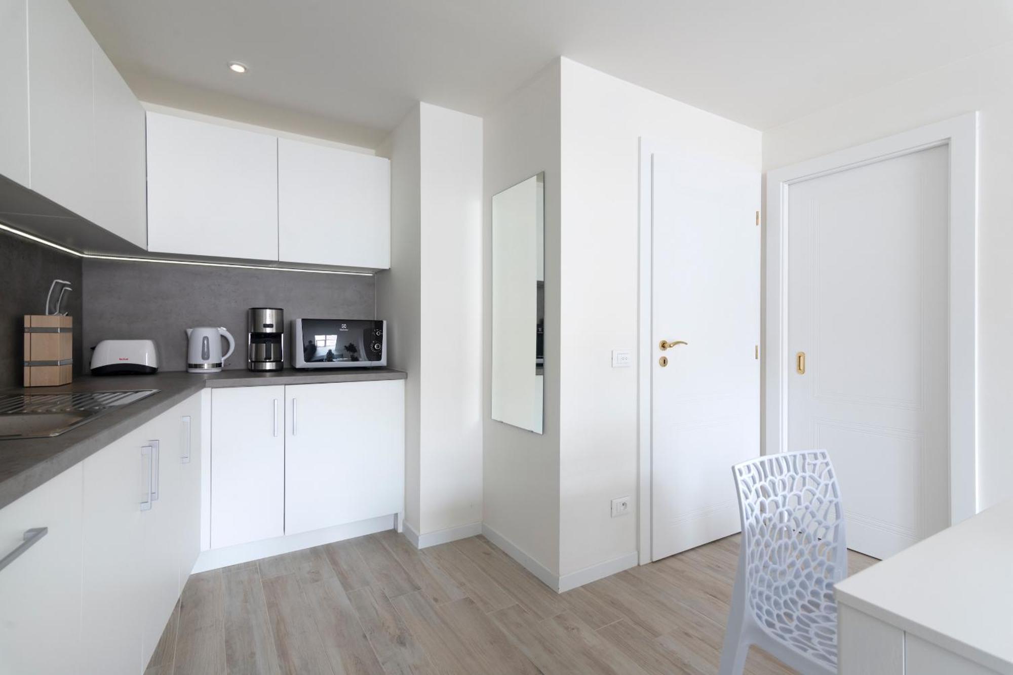 Kinsky Garden Apartments And Suites By Dwellfort Prag Oda fotoğraf