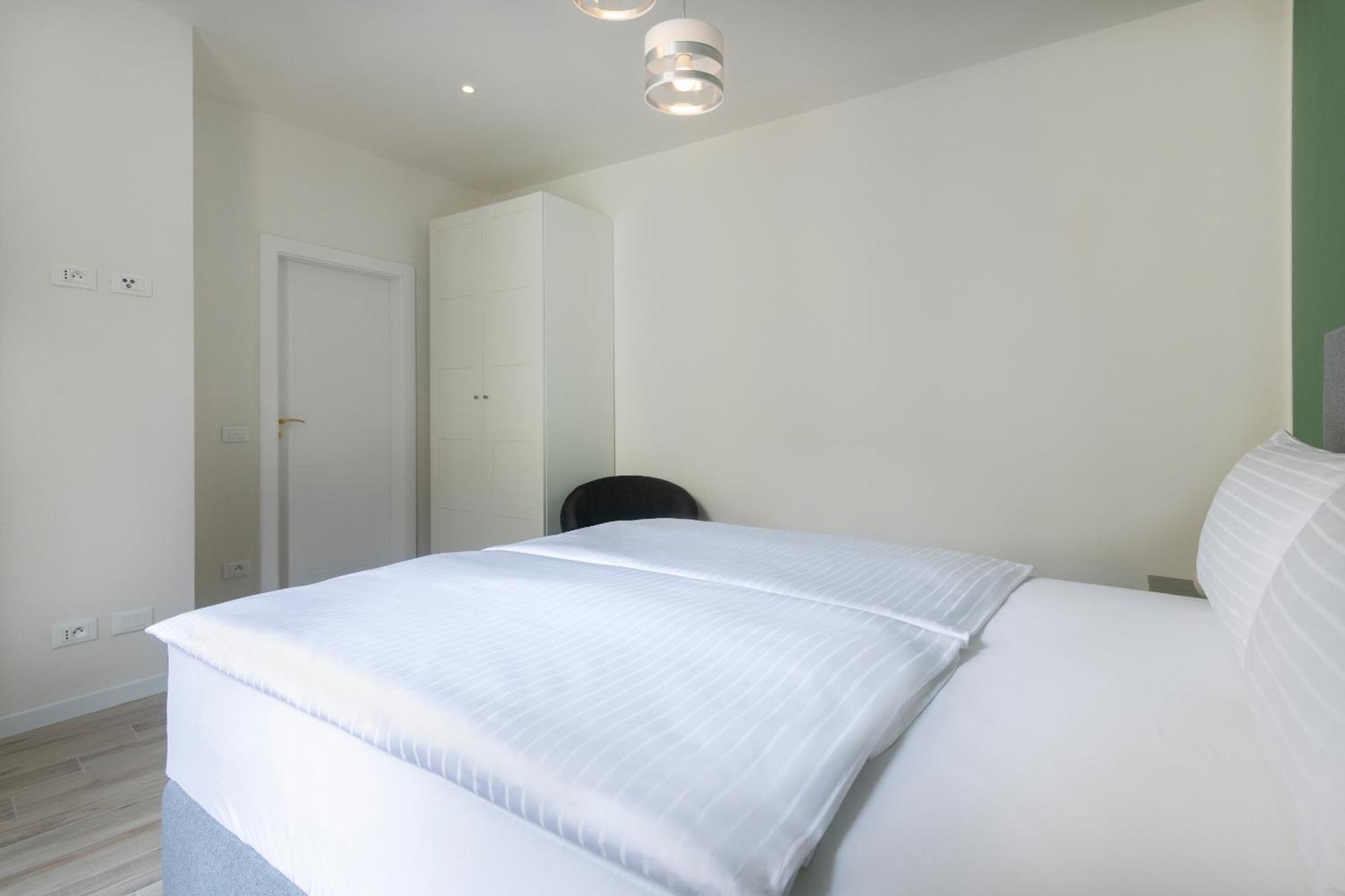 Kinsky Garden Apartments And Suites By Dwellfort Prag Oda fotoğraf